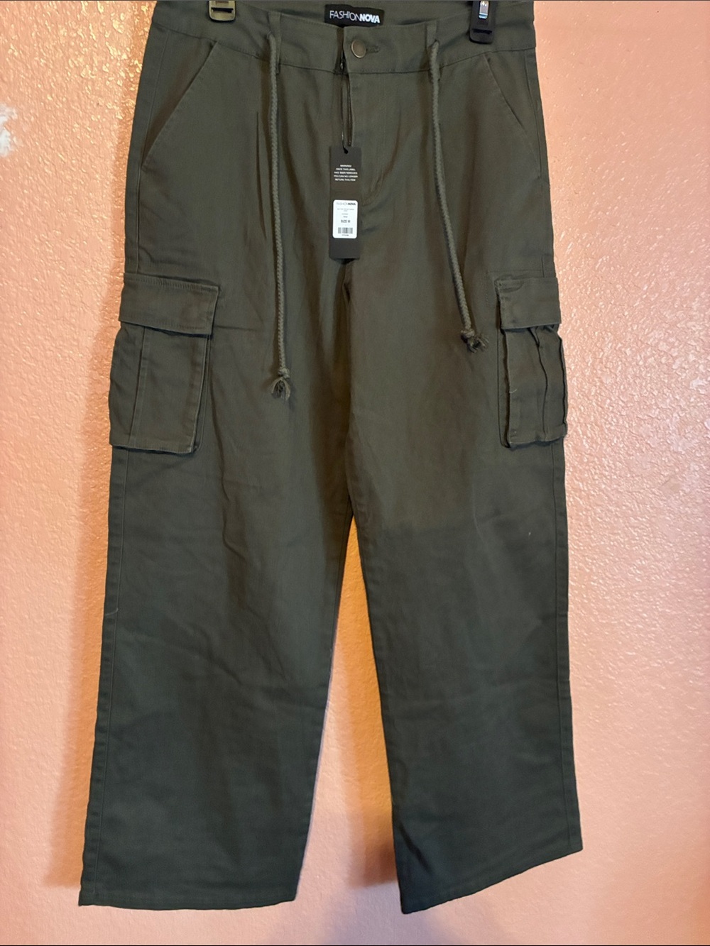 Fashion Nova Women’s Olive Green Cargo Trousers